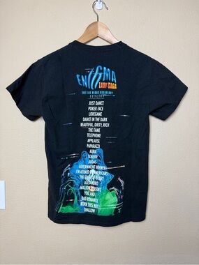 Lady Gaga ENIGMA Las Vegas Women’s T Shirt Size Small